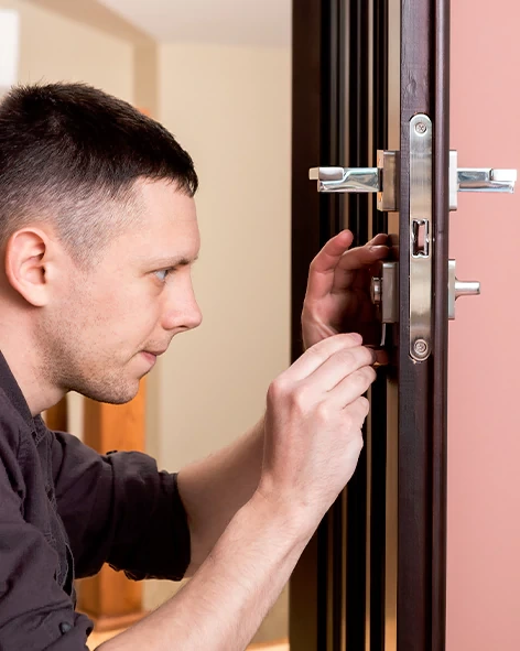 : Professional Locksmith For Commercial And Residential Locksmith Services in Half Moon Bay, CA