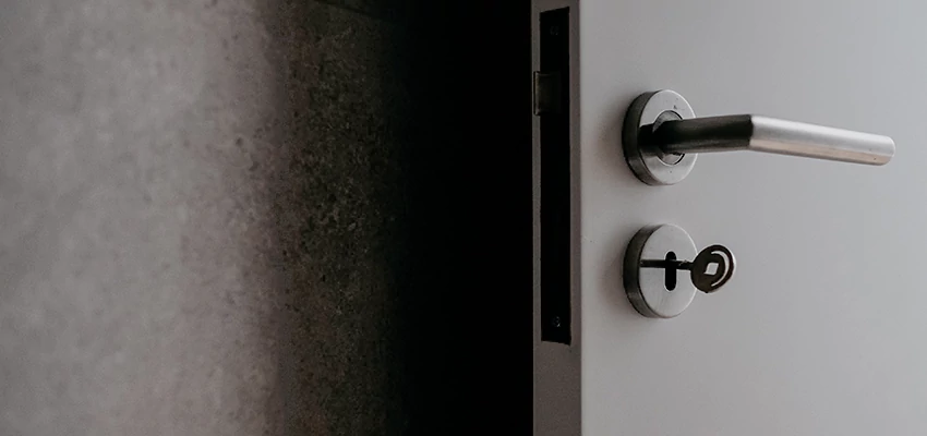 Front Door Handle Repair And Installation in Half Moon Bay, CA